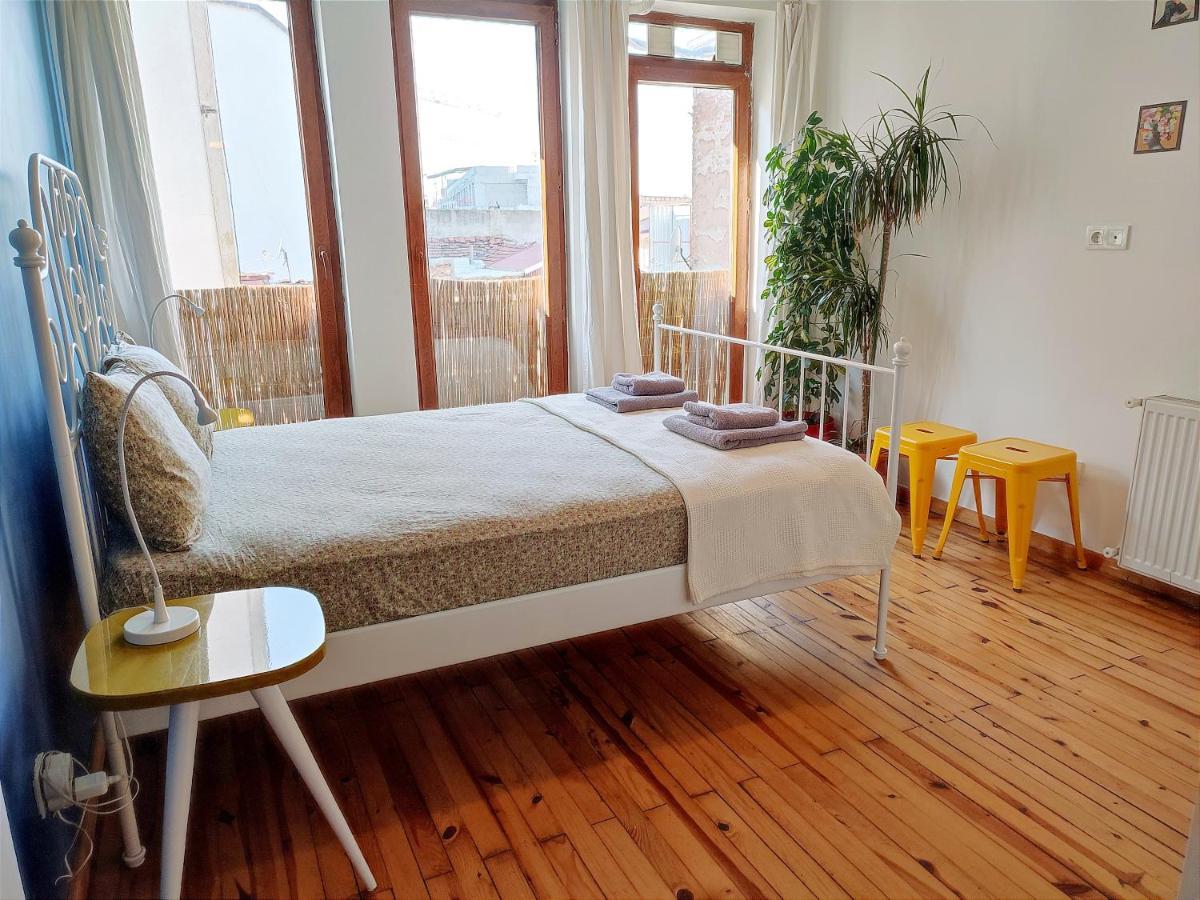 Kunterbunt Istanbul Apartment ภายนอก รูปภาพ