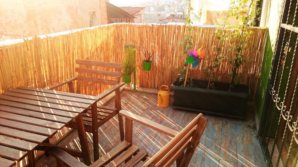 Kunterbunt Istanbul Apartment ภายนอก รูปภาพ